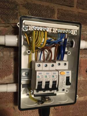  Electricians Ruislip & London